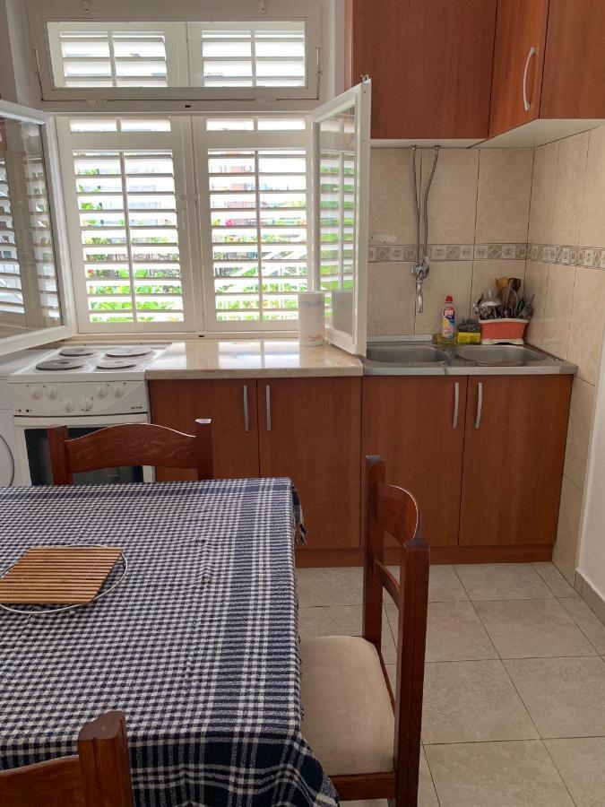 Anita Guest House Tivat Extérieur photo