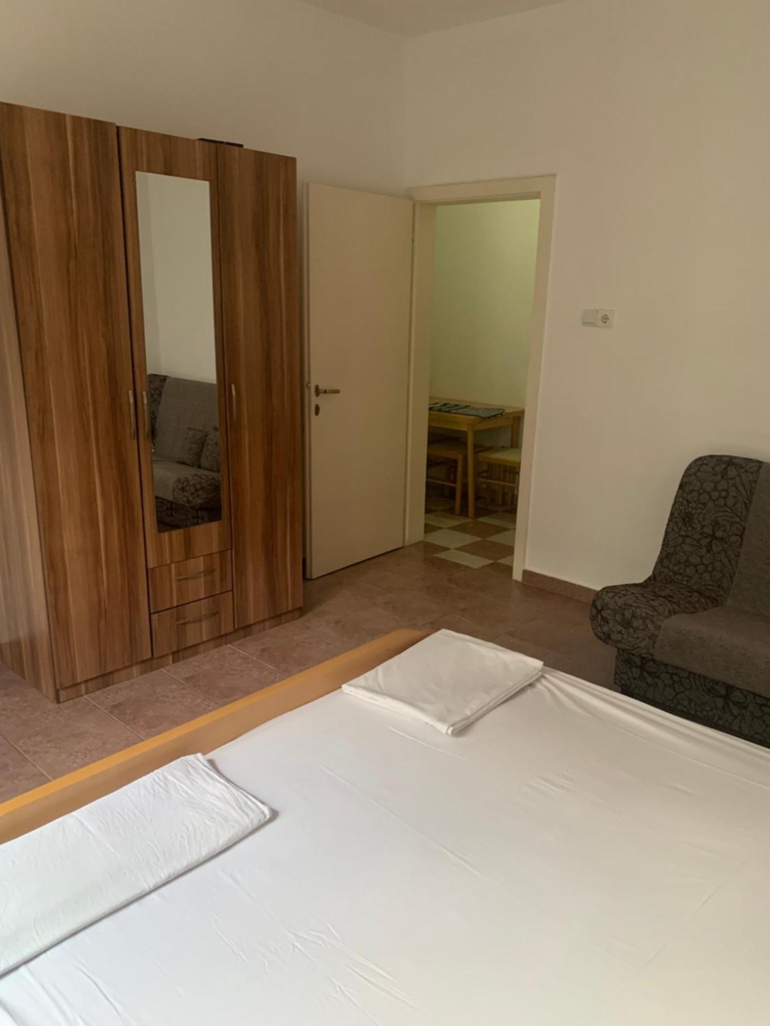 Anita Guest House Tivat Extérieur photo