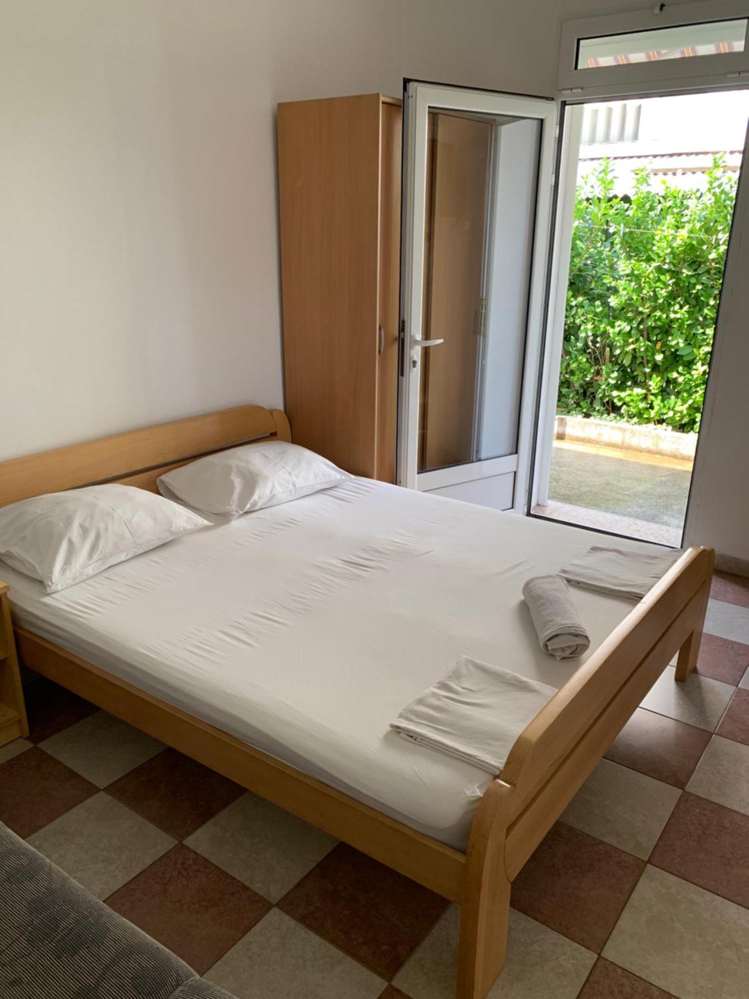 Anita Guest House Tivat Extérieur photo