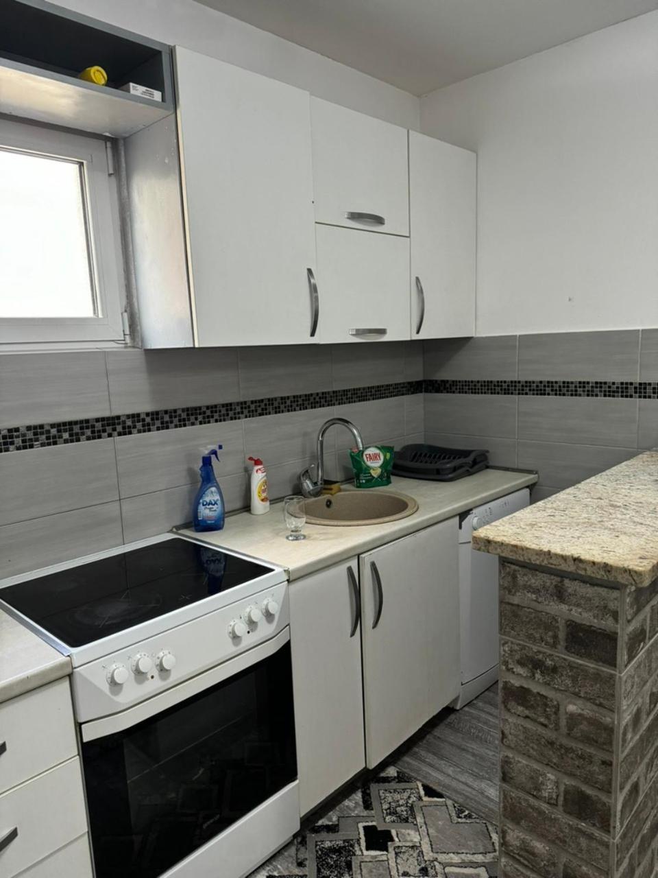 Anita Guest House Tivat Extérieur photo